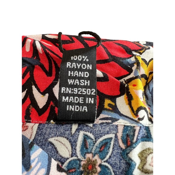 NWT Colorful Lightweight Blouse Loose Fitting Sacred Threads Sz S/M - Picture 8 of 9